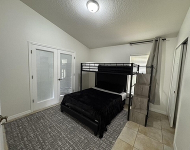 1101 Orange Cosmos Boulevard - Photo Thumbnail 15