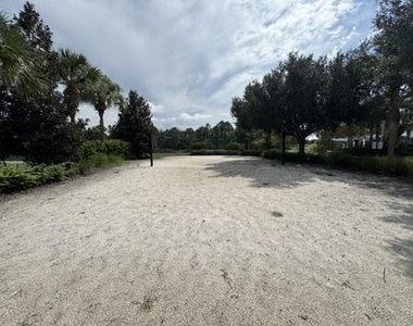 1101 Orange Cosmos Boulevard - Photo Thumbnail 39