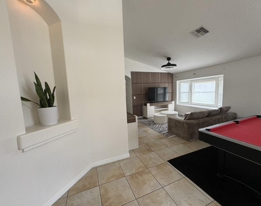 1101 Orange Cosmos Boulevard - Photo Thumbnail 3