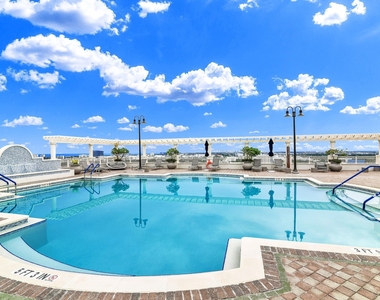 511 Se 5th Avenue - Photo Thumbnail 32