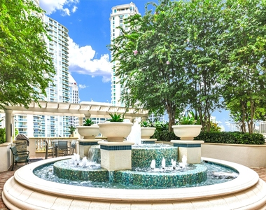511 Se 5th Avenue - Photo Thumbnail 25