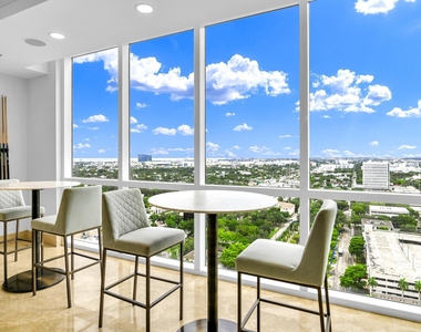 511 Se 5th Avenue - Photo Thumbnail 23