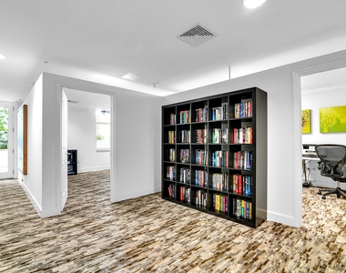 511 Se 5th Avenue - Photo Thumbnail 35