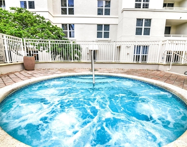 511 Se 5th Avenue - Photo Thumbnail 29