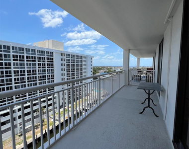 3100 Ne 48th Street - Photo Thumbnail 18