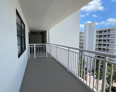 3100 Ne 48th Street - Photo Thumbnail 26