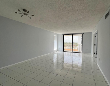 3100 Ne 48th Street - Photo Thumbnail 44