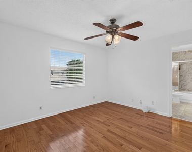 10621 Wheelhouse Circle - Photo Thumbnail 63