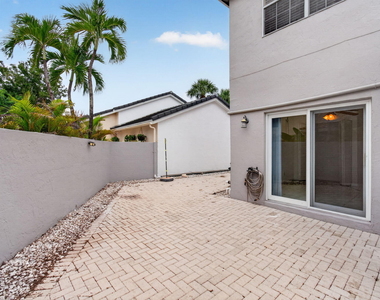 10621 Wheelhouse Circle - Photo Thumbnail 90