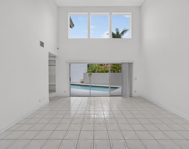 10621 Wheelhouse Circle - Photo Thumbnail 11