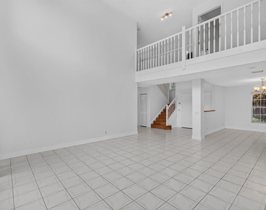 10621 Wheelhouse Circle - Photo Thumbnail 13