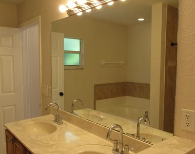 3525 Sw Viceroy Street - Photo Thumbnail 7