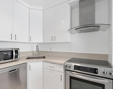 55 Ne Spanish Trail - Photo Thumbnail 2