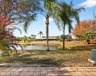 1431 Se Ashville Court - Photo Thumbnail 34