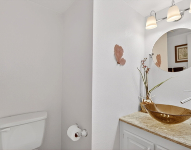 1431 Se Ashville Court - Photo Thumbnail 9