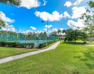 2929 Sw 22nd Circle - Photo Thumbnail 22