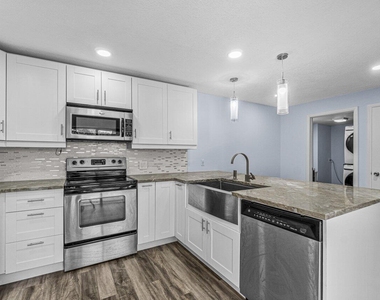 2929 Sw 22nd Circle - Photo Thumbnail 6