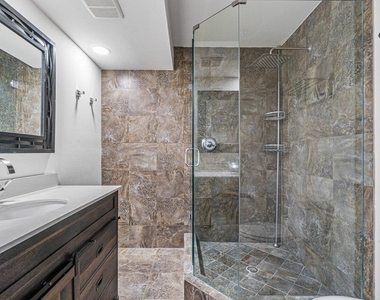 2929 Sw 22nd Circle - Photo Thumbnail 18