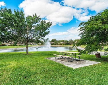 2929 Sw 22nd Circle - Photo Thumbnail 26