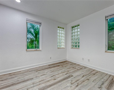 500 Sw 4th Avenue - Photo Thumbnail 27