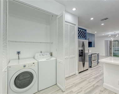 500 Sw 4th Avenue - Photo Thumbnail 11