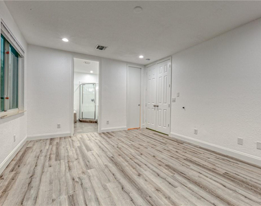 500 Sw 4th Avenue - Photo Thumbnail 19
