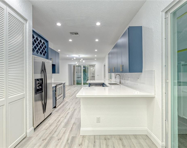 500 Sw 4th Avenue - Photo Thumbnail 12