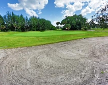 2801 N Palm Aire Drive - Photo Thumbnail 42