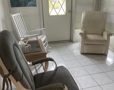 452 Nw 51st Street - Photo Thumbnail 8