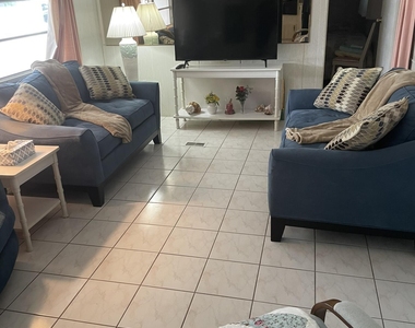 452 Nw 51st Street - Photo Thumbnail 1