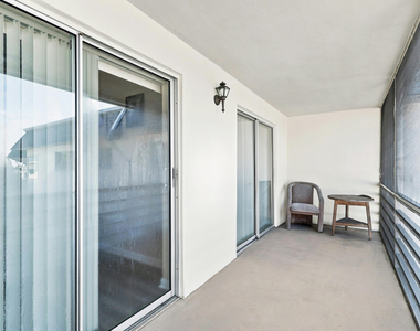2920 Cynthia Lane - Photo Thumbnail 16