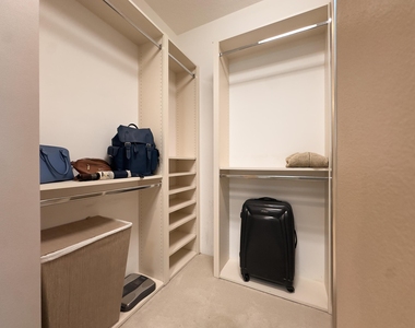 30 Harbour Isle Drive W - Photo Thumbnail 37