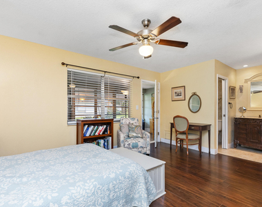 420 High Point Drive - Photo Thumbnail 21