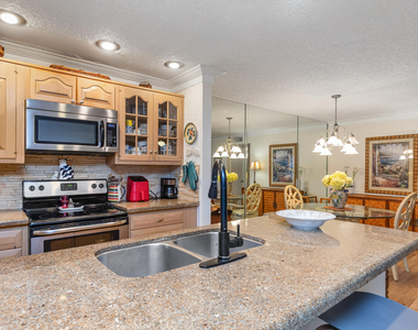 420 High Point Drive - Photo Thumbnail 9