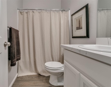 2408 Finesilver Lane - Photo Thumbnail 25