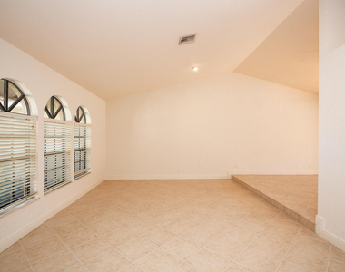 6931 W Cypresshead Drive - Photo Thumbnail 4