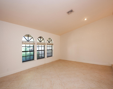 6931 W Cypresshead Drive - Photo Thumbnail 5