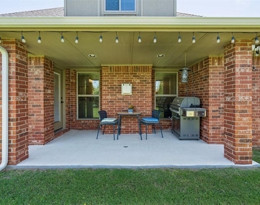 8421 126th Street - Photo Thumbnail 41