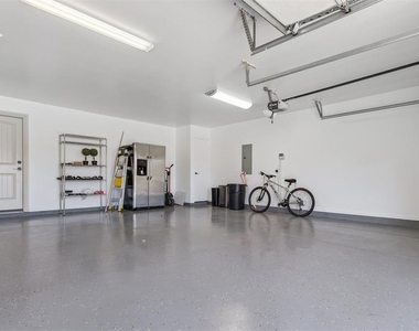 8421 126th Street - Photo Thumbnail 39