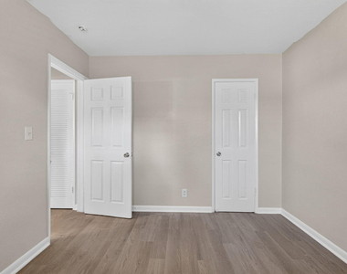 3111 Ne 7th Avenue - Photo Thumbnail 9