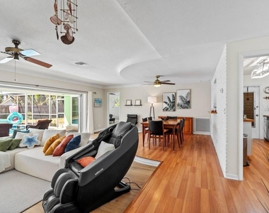 430 Ne 43rd Street - Photo Thumbnail 40
