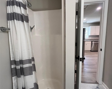 306 E Texas Avenue - Photo Thumbnail 10
