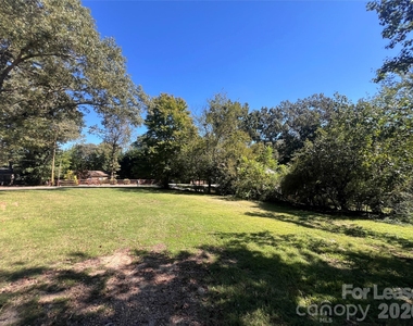 306 E Texas Avenue - Photo Thumbnail 15