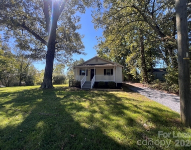 306 E Texas Avenue - Photo Thumbnail 1