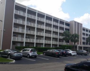 8720 Shadow Wood Boulevard - Photo Thumbnail 8