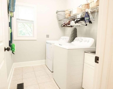 107 Sunset Bay Drive - Photo Thumbnail 24