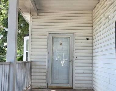 50 Central Avenue - Photo Thumbnail 1