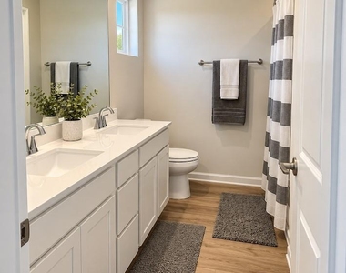 1516 39th Avenue Loop Ne - Photo Thumbnail 13