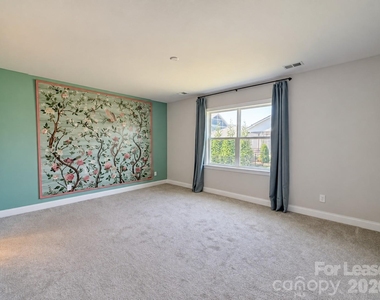 5968 Pier Drive - Photo Thumbnail 14