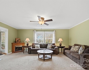 4247 Laurel Hill Road - Photo Thumbnail 4